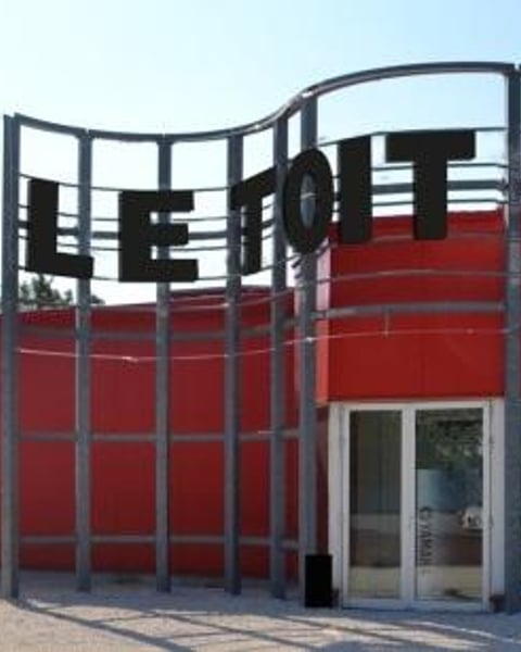 Le Toit Rouge