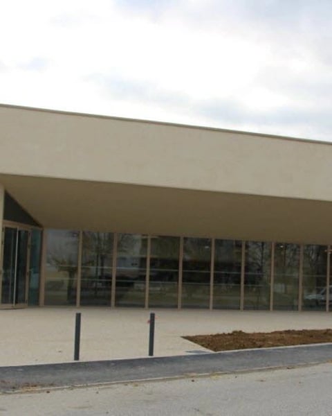 avant de l'espace 45