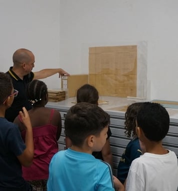 Journée spéciale pour les scolaires : "Levée les yeux"